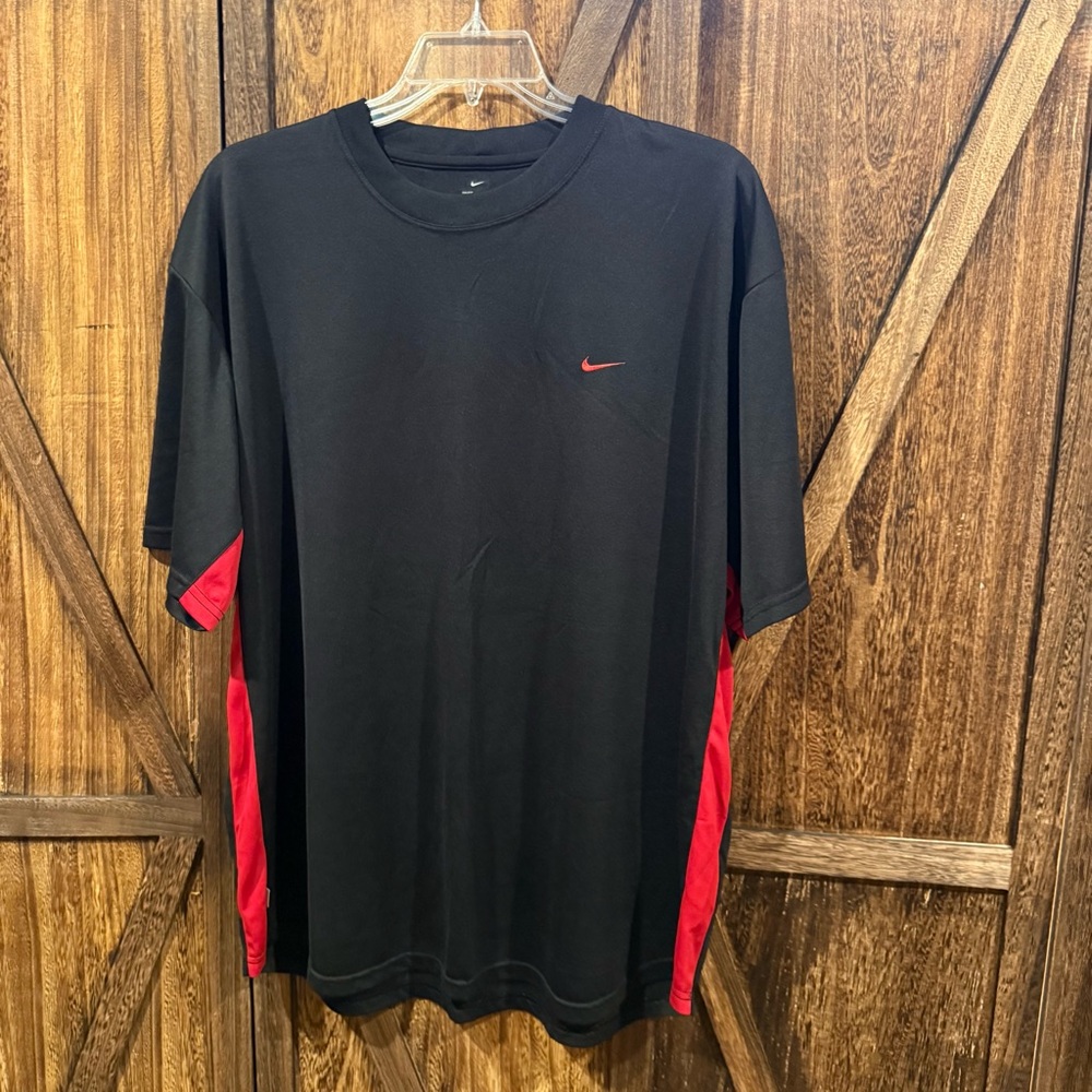 Nike Men's Black Tee with Red Accents DriFit XXL